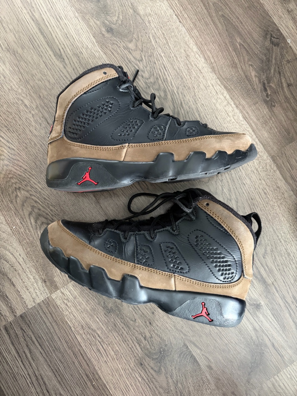 Jordan Men’s Sneakers in Black, Brown & Red Accents - Picture 1 of 2